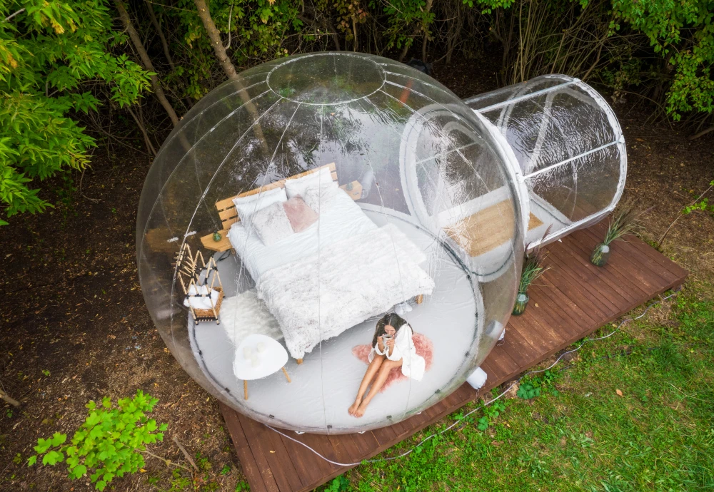 bubble tent picnic